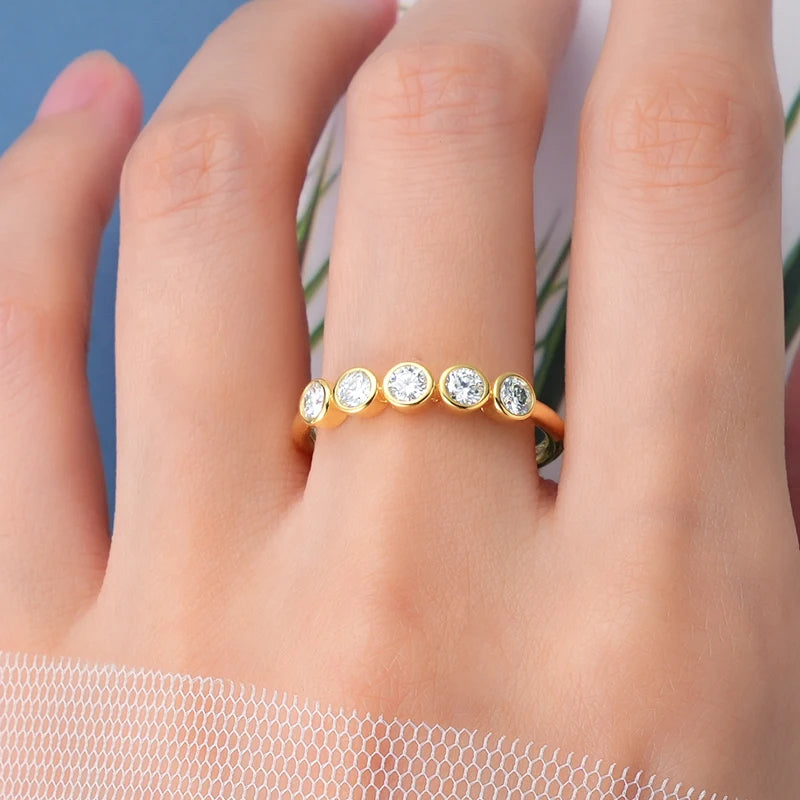 Amélie Five-Stone Bezel Moissanite Band Ring