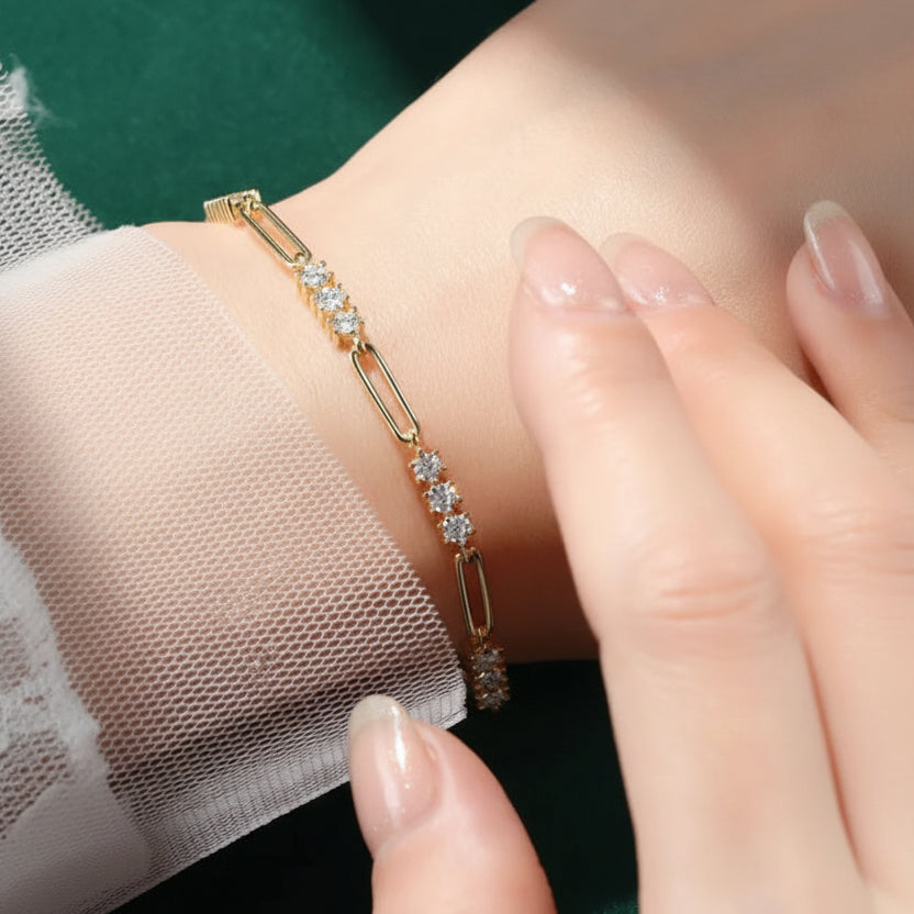 Elena Moissanite Link Bracelet