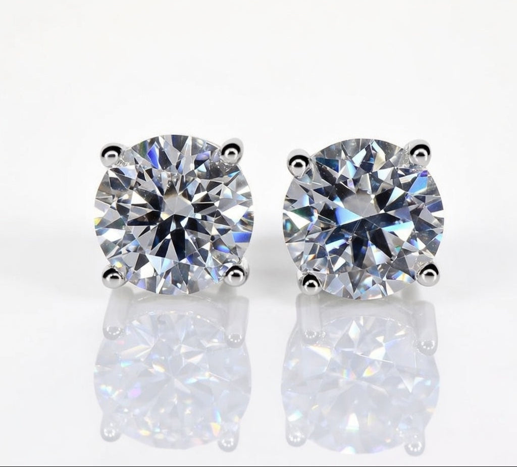 The Essential Solitaire Studs