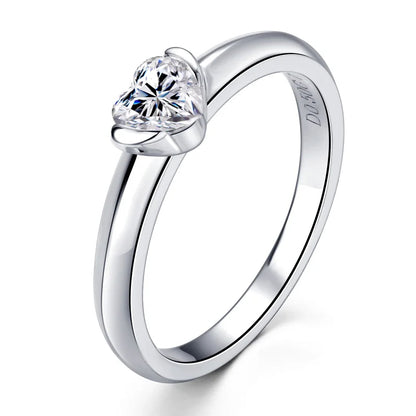The Solitaire Heart Ring