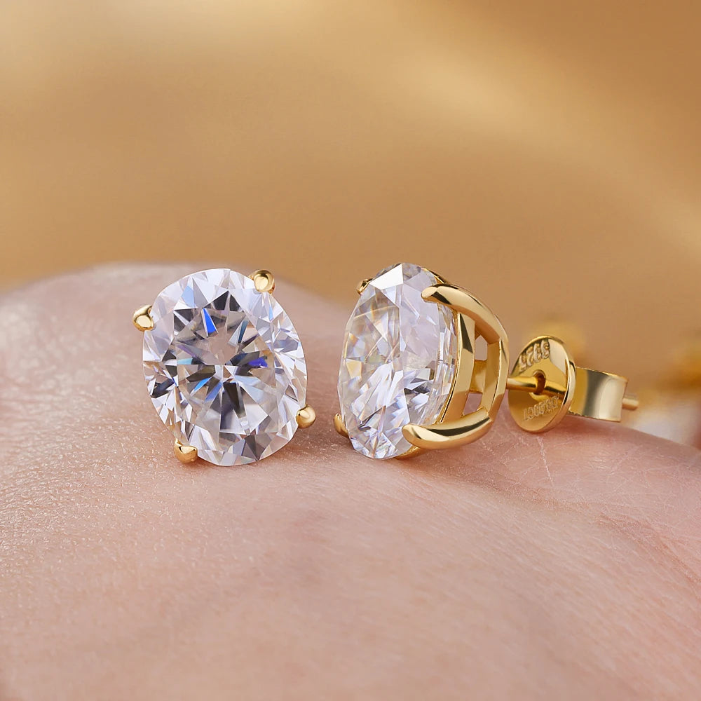 Evelyne Eclipse Moissanite Studs