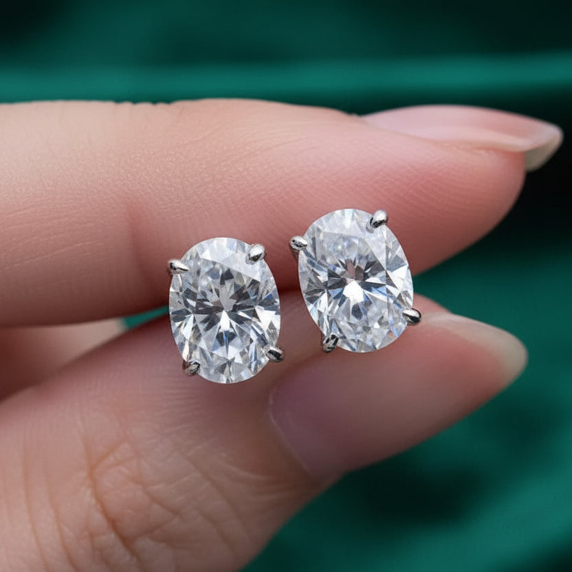 Evelyne Eclipse Moissanite Studs