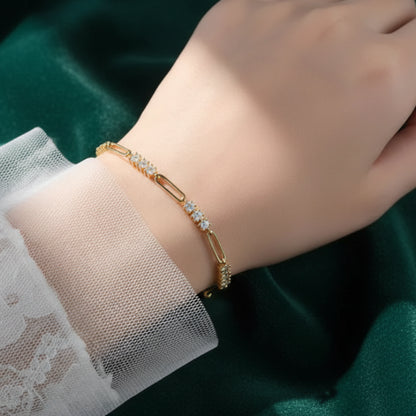 Elena Moissanite Link Bracelet