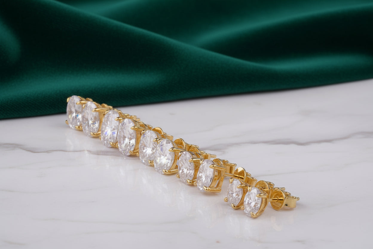 Evelyne Eclipse Studs