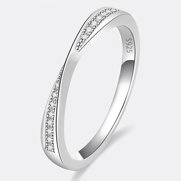 Aligned Ring — Sterling Silver & Moissanite